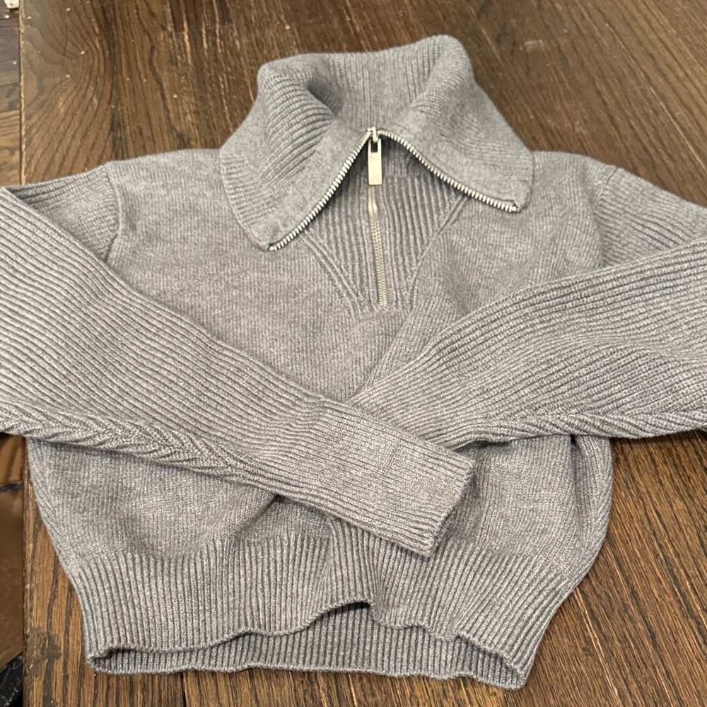Zara Light Gray Ribbed Half-Zip Turtleneck Sweater